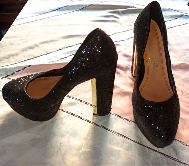 Zapatos de tacon negros