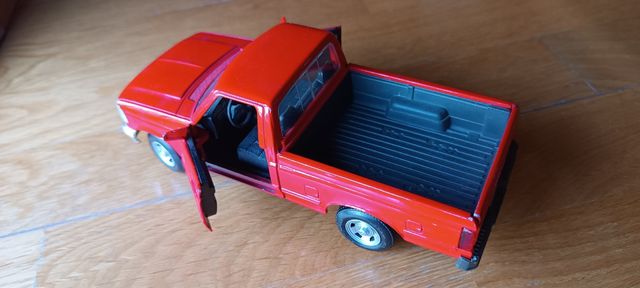 Maqueta Ford F-150 escala 1/25