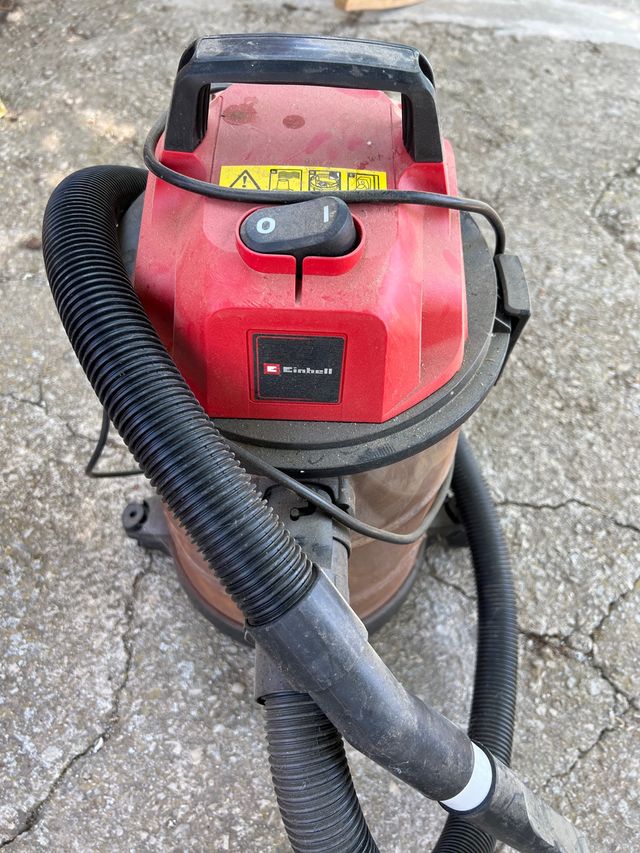 Aspirador Einhell Seco y Humedo