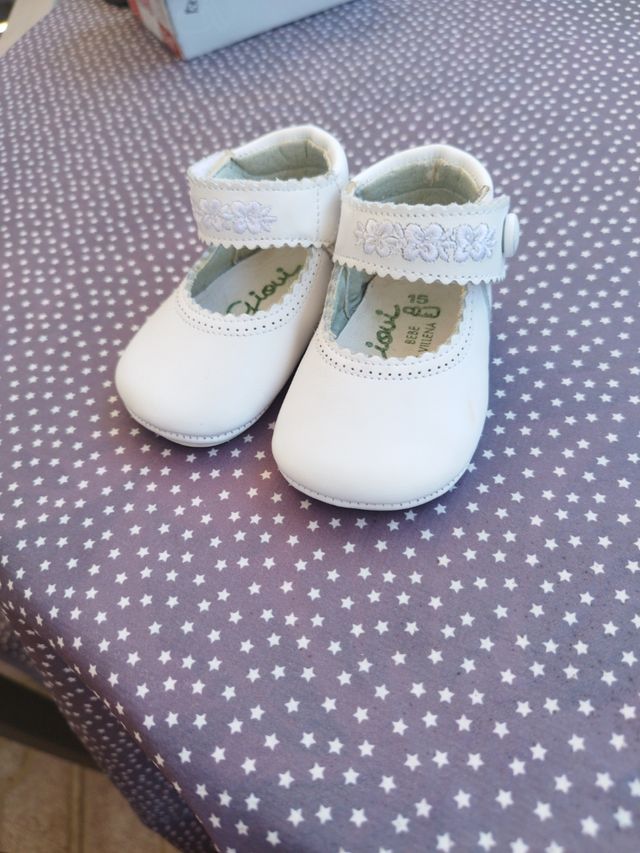 Zapato bebé piel y suela niña talla 15 Gioui