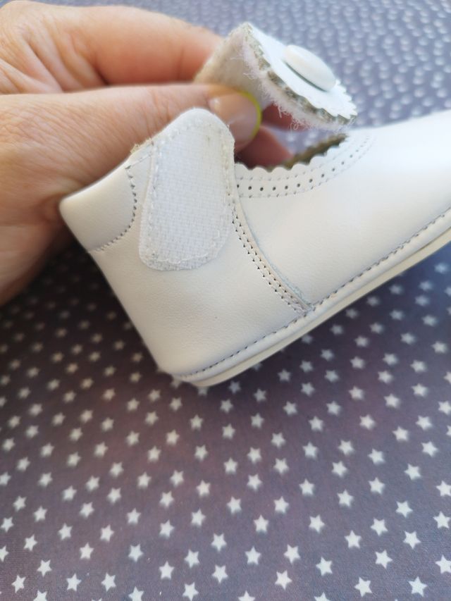 Zapato bebé piel y suela niña talla 15 Gioui