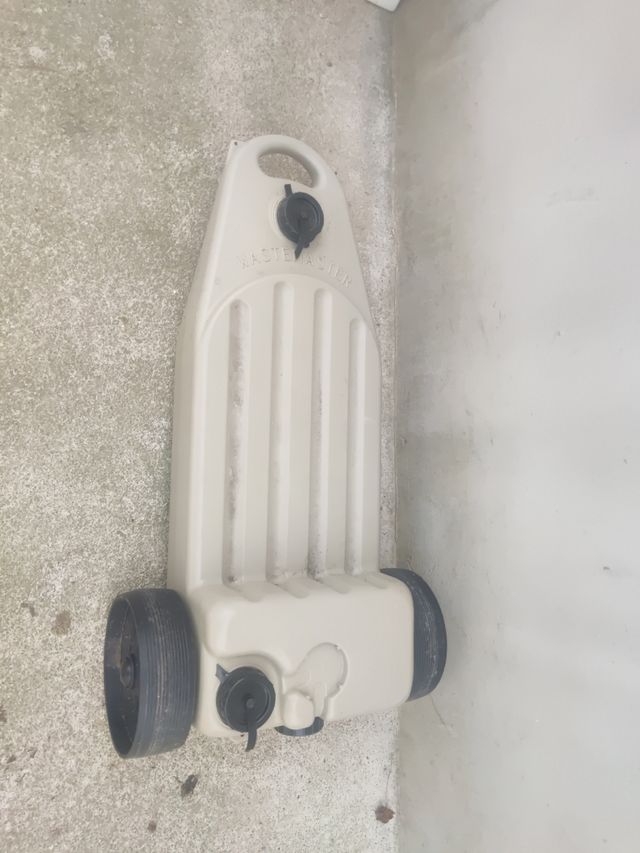 Depósito agua sucia Caravana