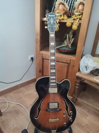 Guitarra ibanez afj95-vsb hollow body