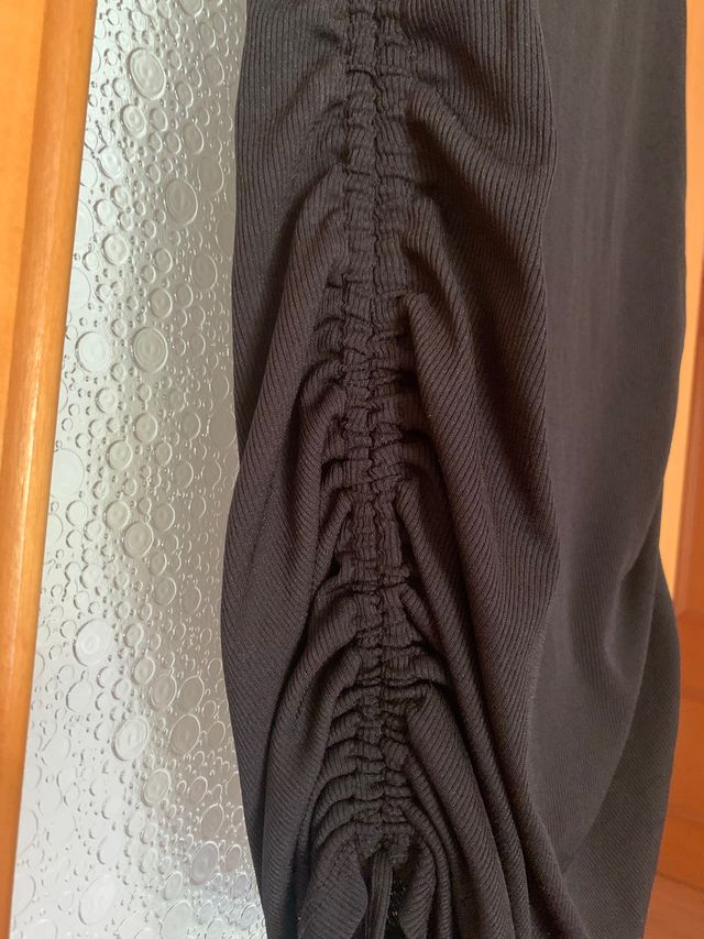 Vestido negro (talla M)