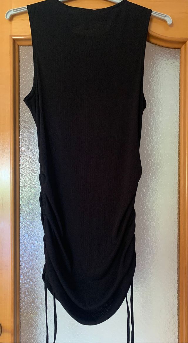 Vestido negro (talla M)