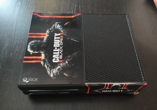 Xbox One 500GB con Vinilo BO3 + Mando Xbox + HDMI