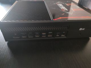 Xbox One 500GB con Vinilo BO3 + Mando Xbox + HDMI