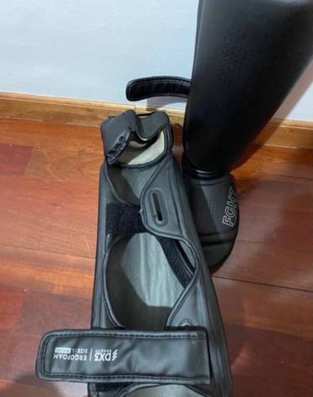 Protecciones kick boxing