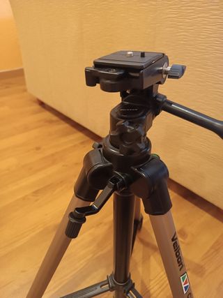 Trípode de Cámara VELBON