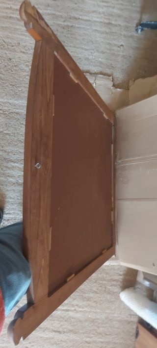 Espejo con marco de madera de 70x82