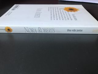 Libro "Una vida Juntos" de Nora Roberts
