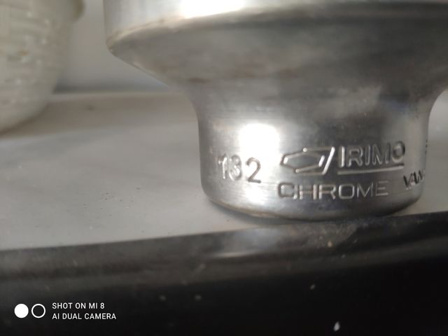 llave vaso hexagonal de 60 marca Irimo