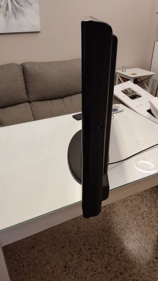 Tv OKI 37 Pulgadas con sintonizador HD