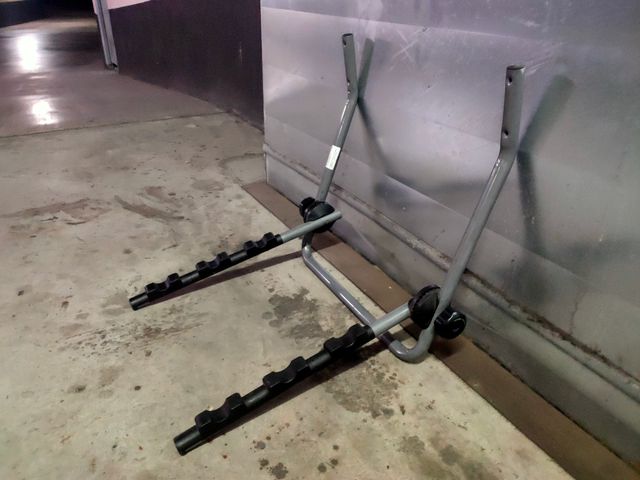 Soporte de pared para colgar bicicletas