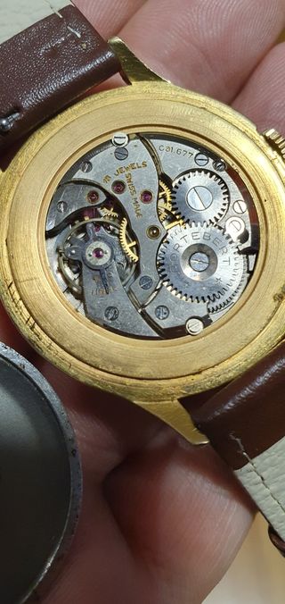 Reloj CORTEBERT  40 MM