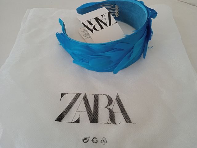 Diadema plumas Zara, nueva!