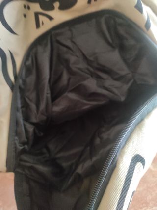 Macuto de viaje con dibujo de perro