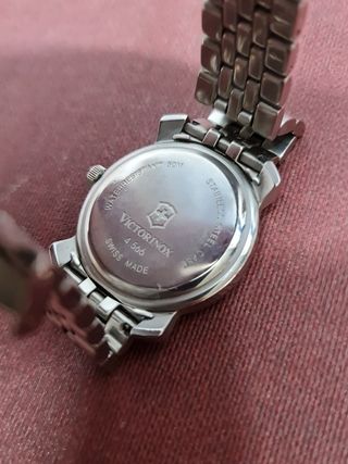 Reloj Victorinox 4.566 Acero Cuarzo