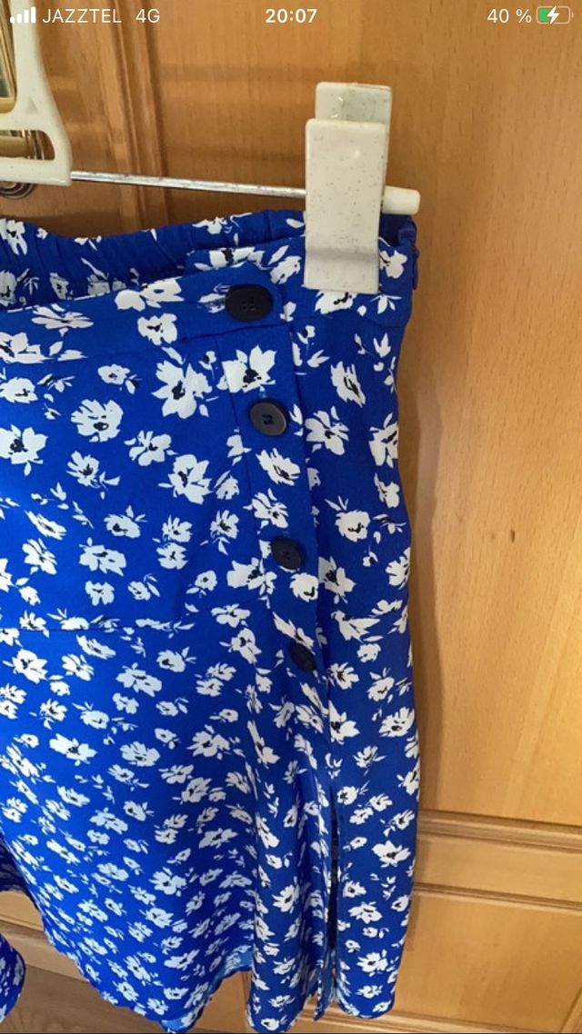 Falda midi de Bershka