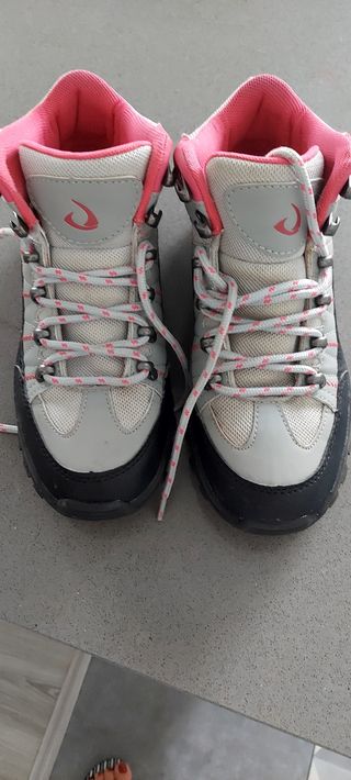 Botas montaña niño