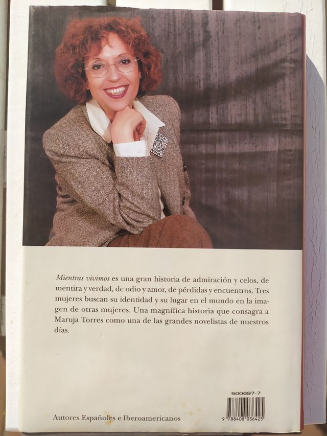 Libro Mientras vivimos de Maruja Torres