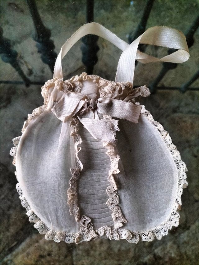 Bolso antiguo de comunión, horganza.