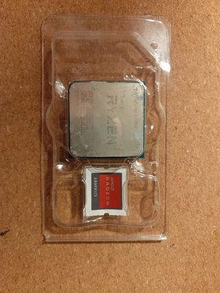AMD Ryzen 5 3400G