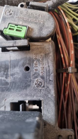 CAJA RELES / FUSIBLES BMW 320 2003 REF. 8387153