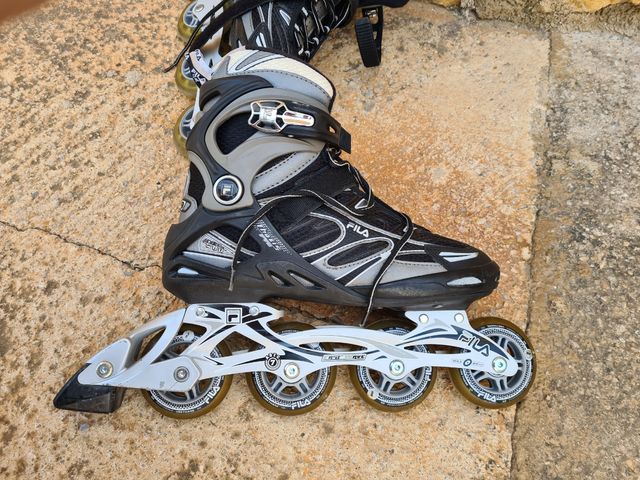 Patines en línea FILA. DEFECTO