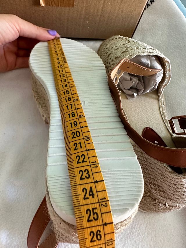 Sandalia para Mujer con Cuña de Yute