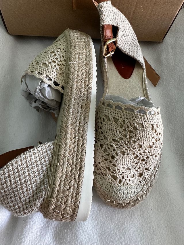 Sandalia para Mujer con Cuña de Yute