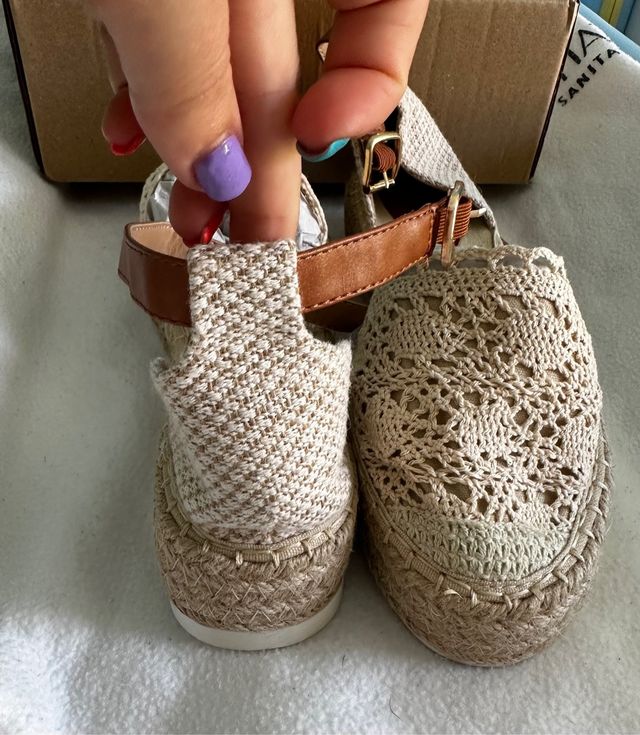 Sandalia para Mujer con Cuña de Yute