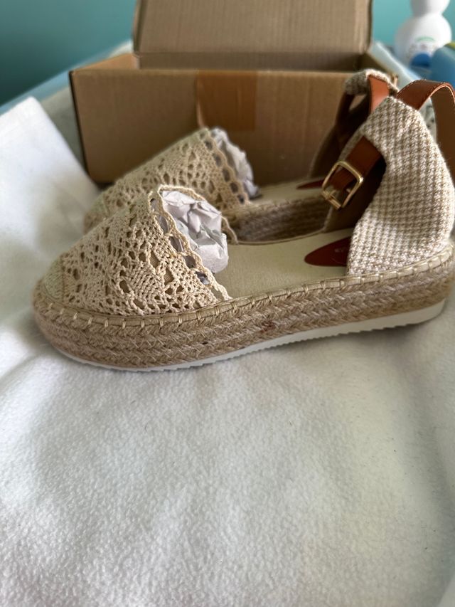 Sandalia para Mujer con Cuña de Yute