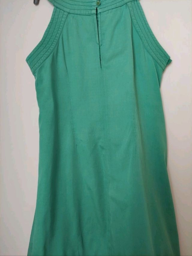 Vestido verde. Talla 46