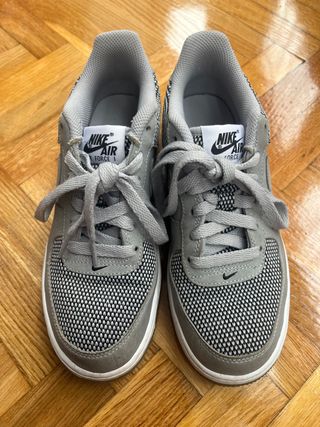 Nike Air Force Grises