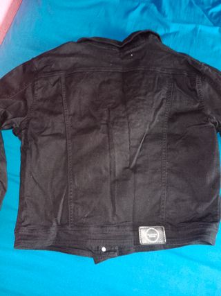 Cazadora biker vaquera negra tachuelas valentina