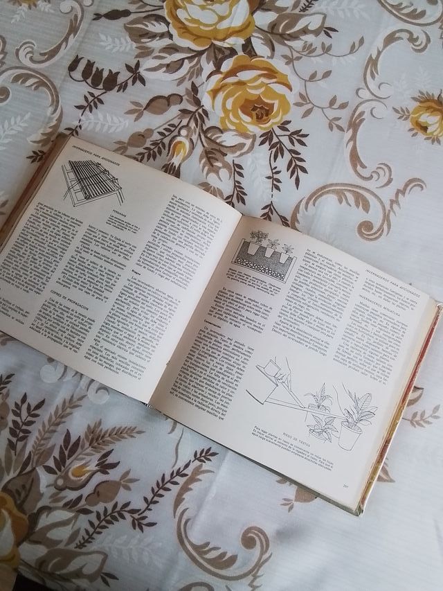 Libro di giardinaggio