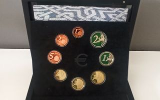 Euro serie Portugal 2010 estuche Proof 8 valores