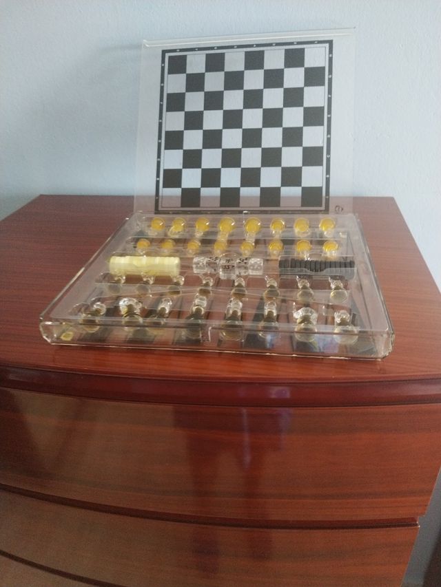 Juego ajedrez y damas