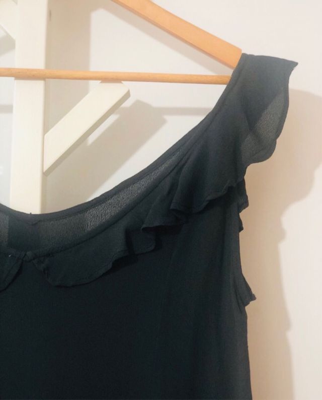 Vestido negro Nicoli