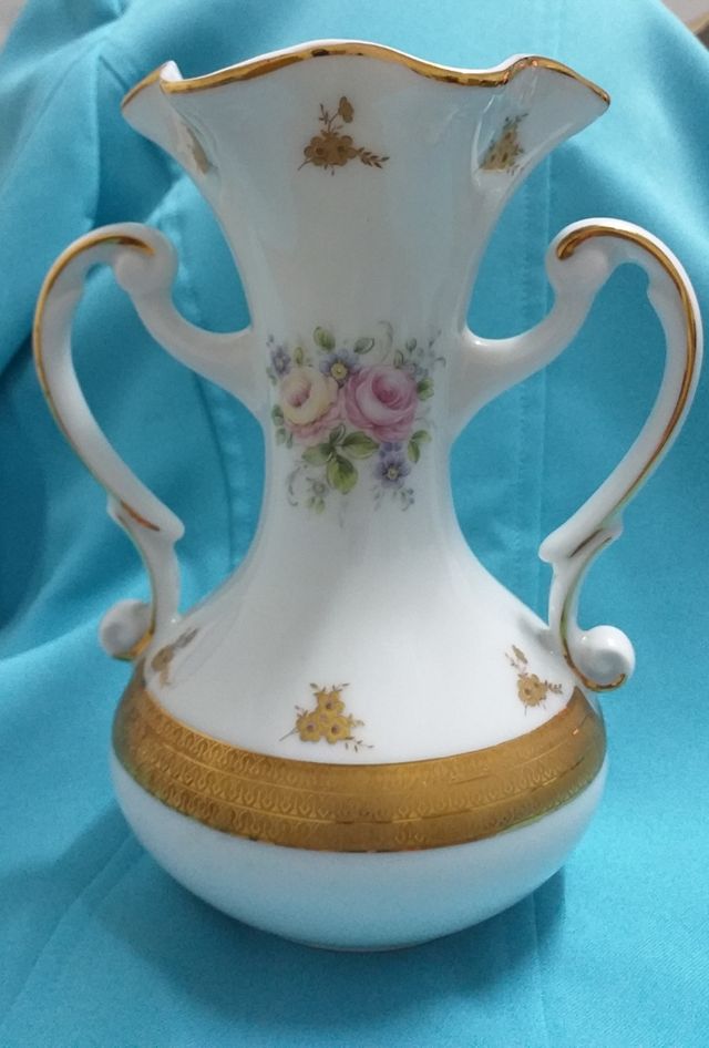 ANTIGUO JARRÓN CALHER