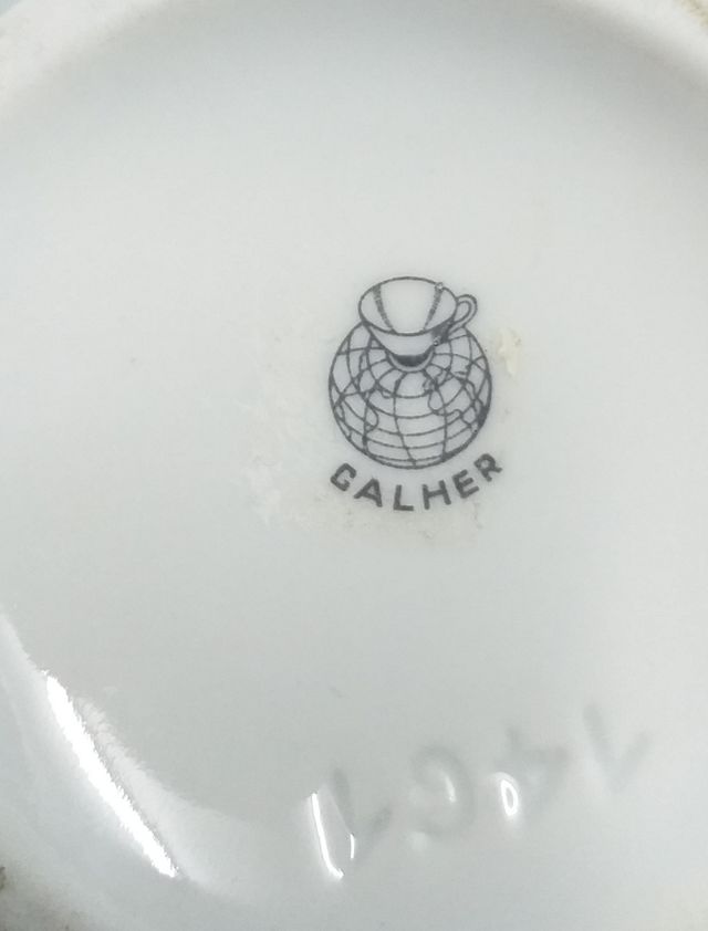 ANTIGUO JARRÓN CALHER