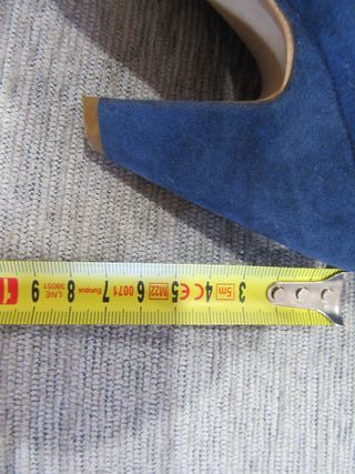 Zapatos azules de tacón