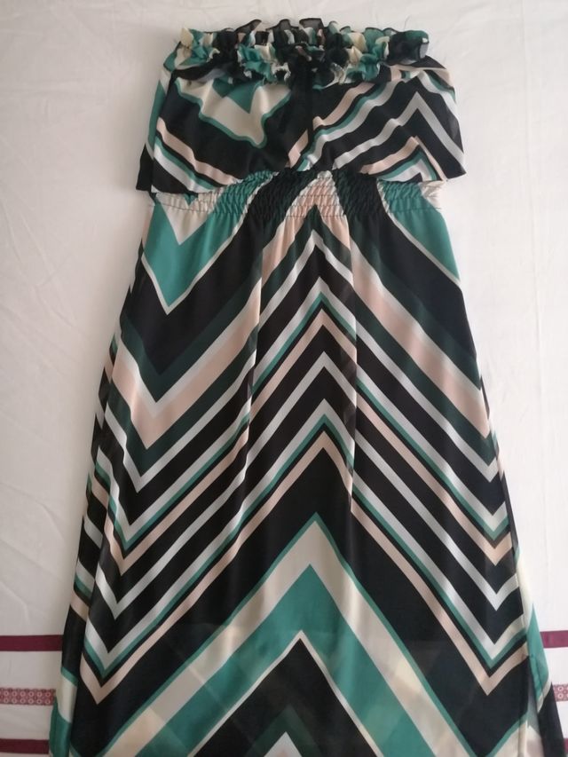 Abito senza spalline