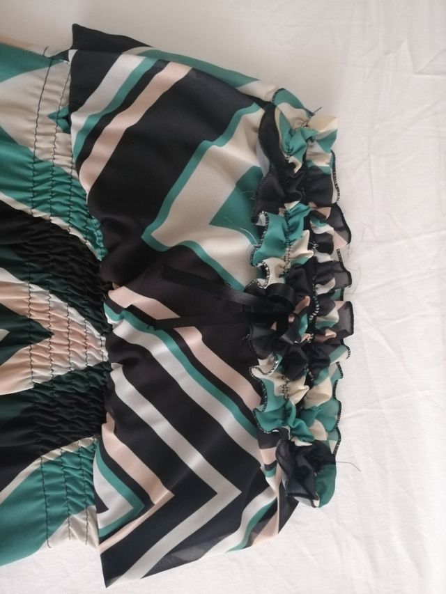 Abito senza spalline