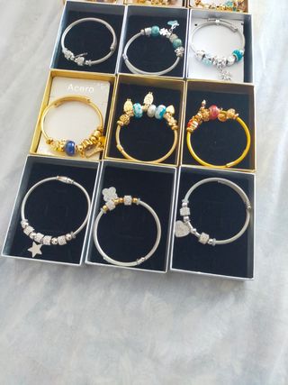 pulsera modelo Pandora