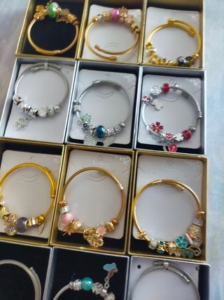 pulsera modelo Pandora