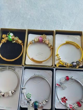 pulsera modelo Pandora