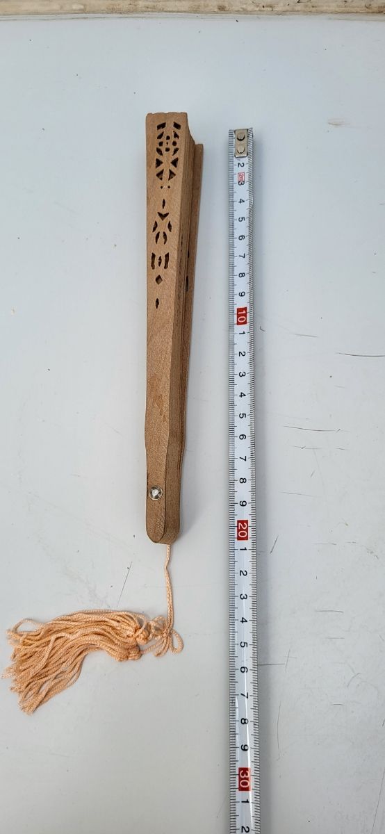 Abanico japones madera pintado