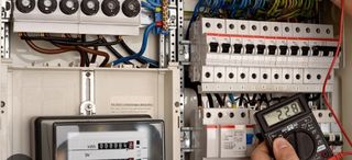 servicio Lampista y fontanería 24h 663 85 04 09